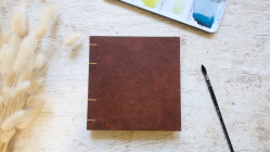 Carnet aquarelle carré 15x15 Fabriano Artistico couverture en papier lokta marron