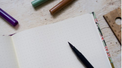 Bullet journal A5 fait main — Carnet à points, papier japonais & toile | L'Atelier Reliure