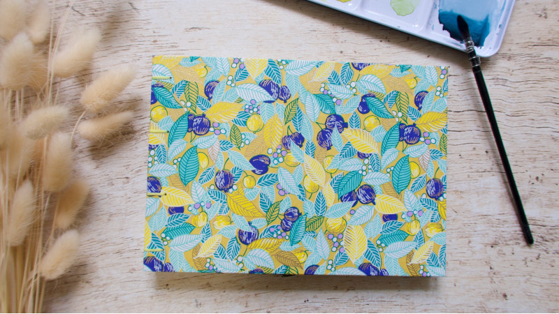 Carnet d'aquarelle A5 paysage papier Canson couverture papier japonais Feuilles baies fruits jaune