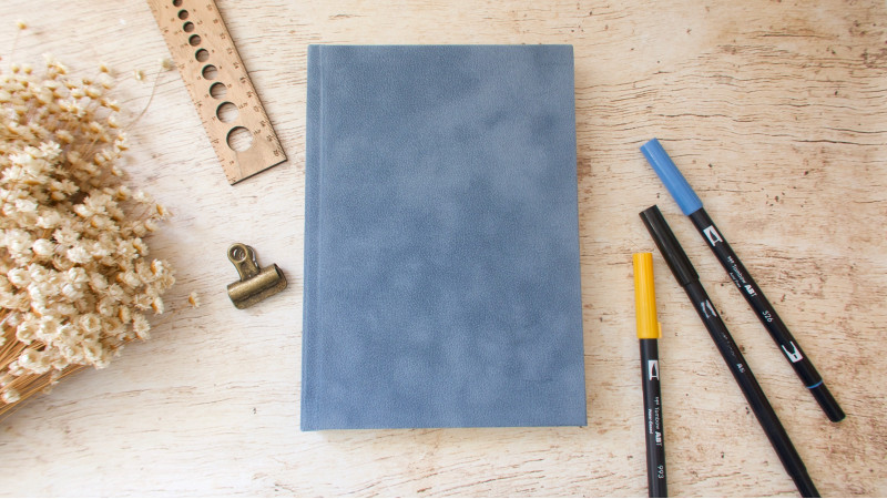 Bullet journal A5 - Velours bleu pompadour