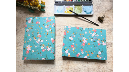 Carnet d'aquarelle format A5 paysage ou portrait papier Arches couverture en papier japonais Fleuri turquoise