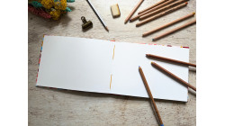 Carnet de croquis A5 fait main — Reliure copte, papier japonais | L'Atelier Reliure