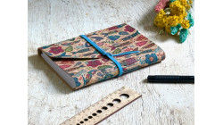 Carnet B6 liège motif Poissons - Petit journal illustré - Fait main | L'atelier Reliure