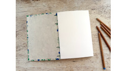 Carnet de croquis format A5 portrait - Branches fleurs bleues