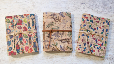 Carnet B6 liège personnalisable - Petit journal sur mesure vegan | L'atelier Reliure