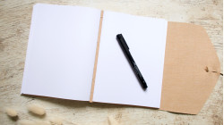 Carnet de notes A5 – couverture en liège | L’atelier Reliure