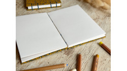 Carnet de croquis A6 fait main — Reliure copte, papier lokta | L'Atelier Reliure