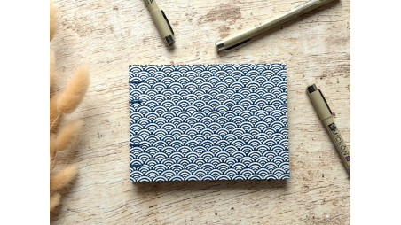 Carnet de croquis A6 paysage reliure copte fait main Vagues bleu marine