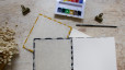 Carnet aquarelle carré 15x15 Fabriano Artistico ou Canson couverture en papier lokta jaune ou indigo